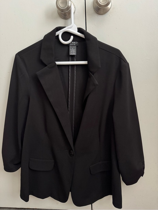 Soho Apparel Jackets & Blazers - Soho Apparel Black Women's Tailored Single-Button Blazer